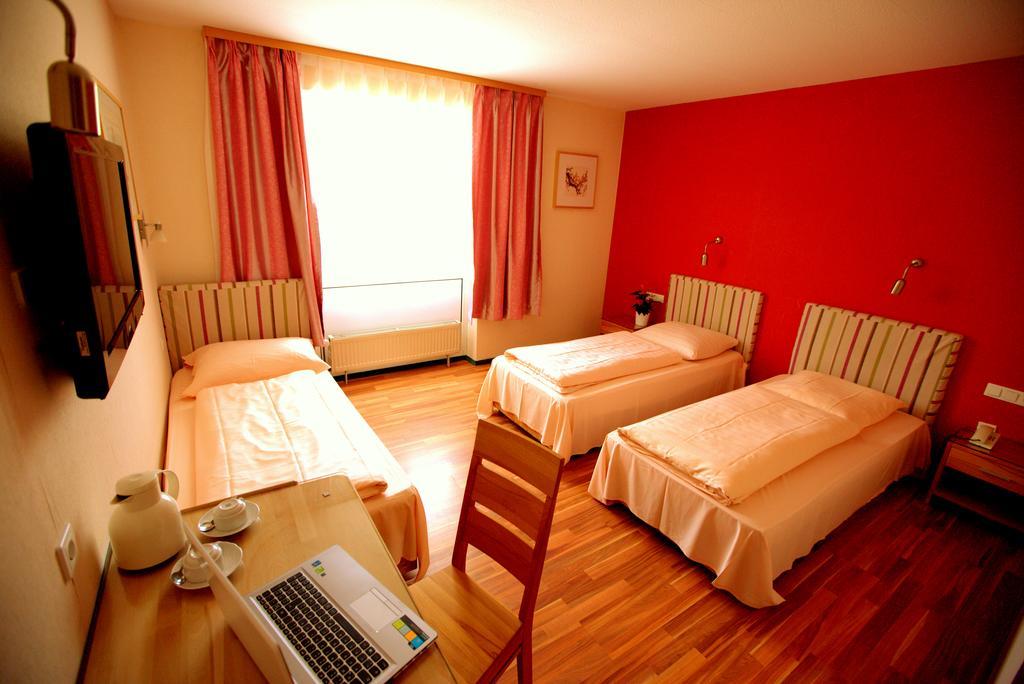 Airport Hotel Walldorf Мерфельден-Валльдорф Екстер'єр фото